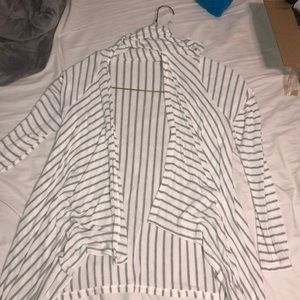 Long sleeve mid-length cardigan with a hood